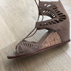 Dolce Vita Shoes - Dolce Vita Platform Sandals Dolce Vita Shoes - Dolce Vita Platform Sandals